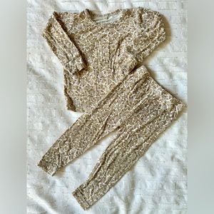 Quincy Mae floral brown/marigold yellow two piece pajamas - size 18 months